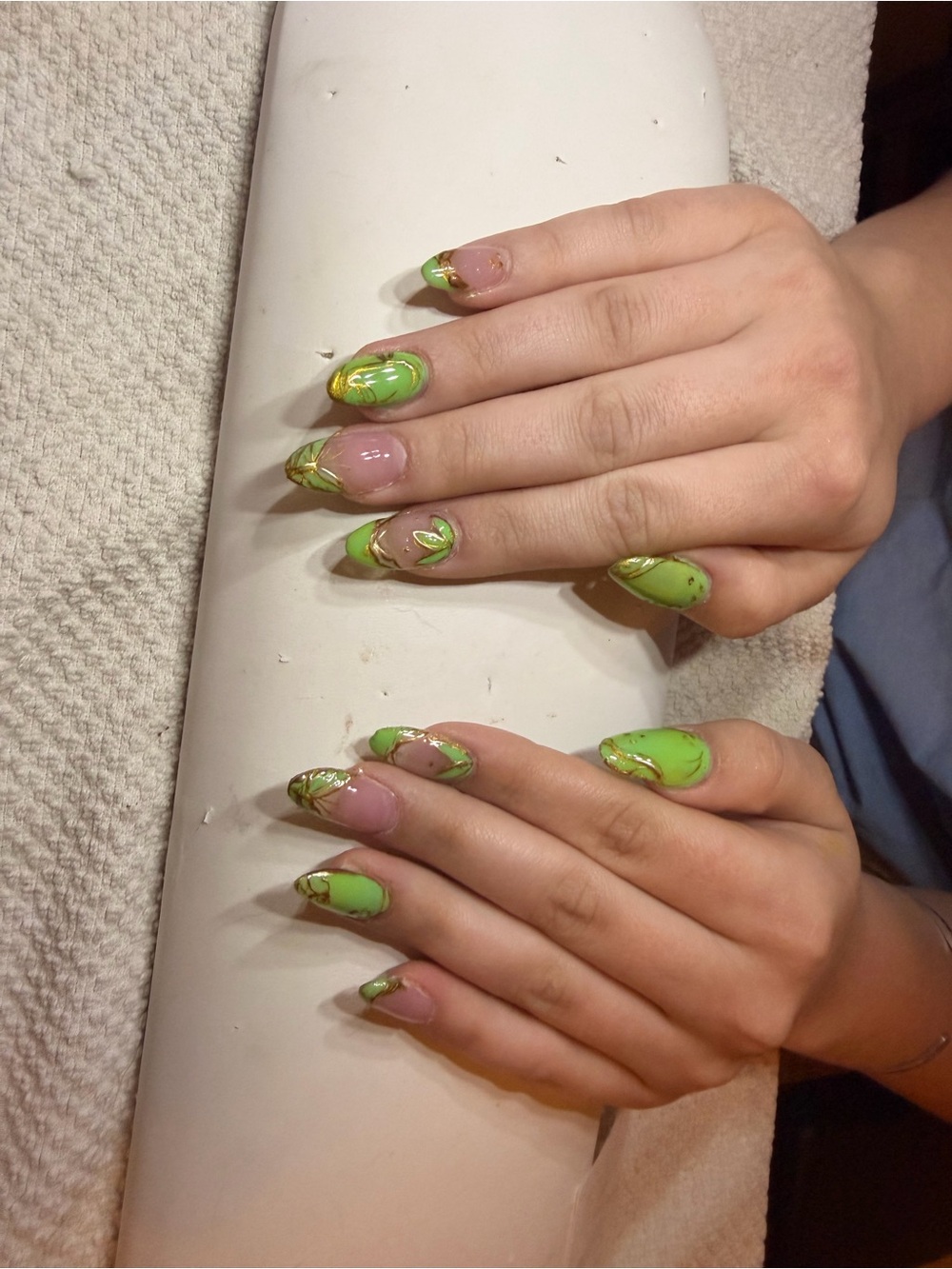 Green Forest Almond Press-On Nails with Gold Accent